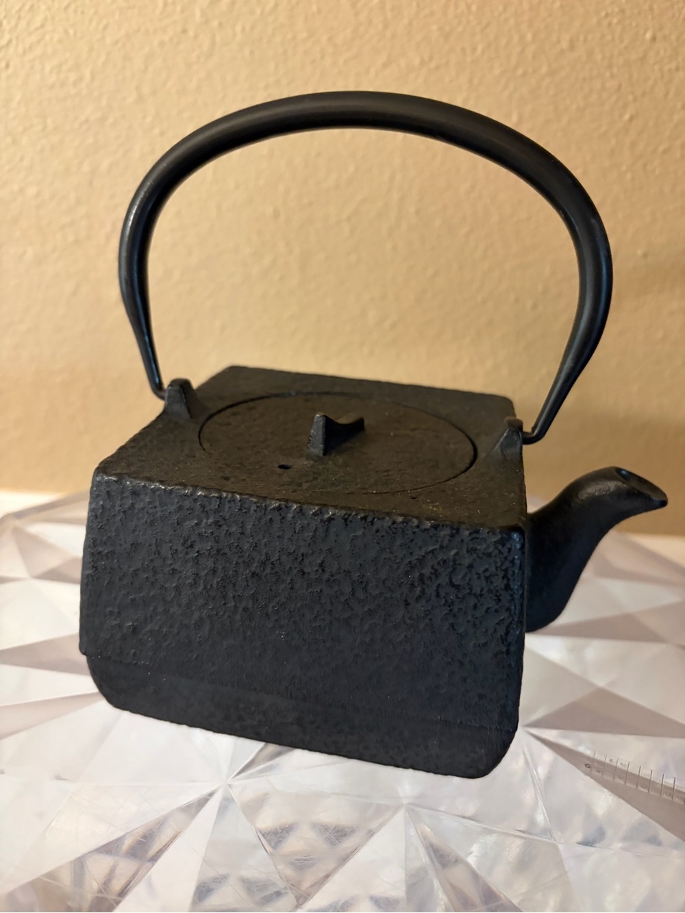 Kotobuki Cast Iron Vintage Square Tea Pot Black Mate Finish Beautiful Japan